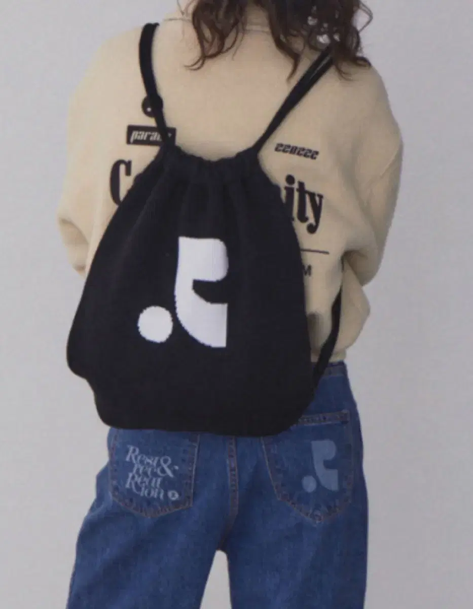 Coyseio RUFFLE LACE HOOD ZIP-UP BLACK | 브랜드 중고거래